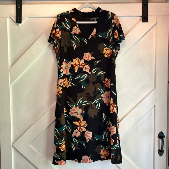 Julia Jordan Black Bold Floral Flutter Sleeve V-Neck Midi Dress - Size 14 - Picture 1 of 6